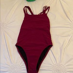 Ryker fixed back jolyn